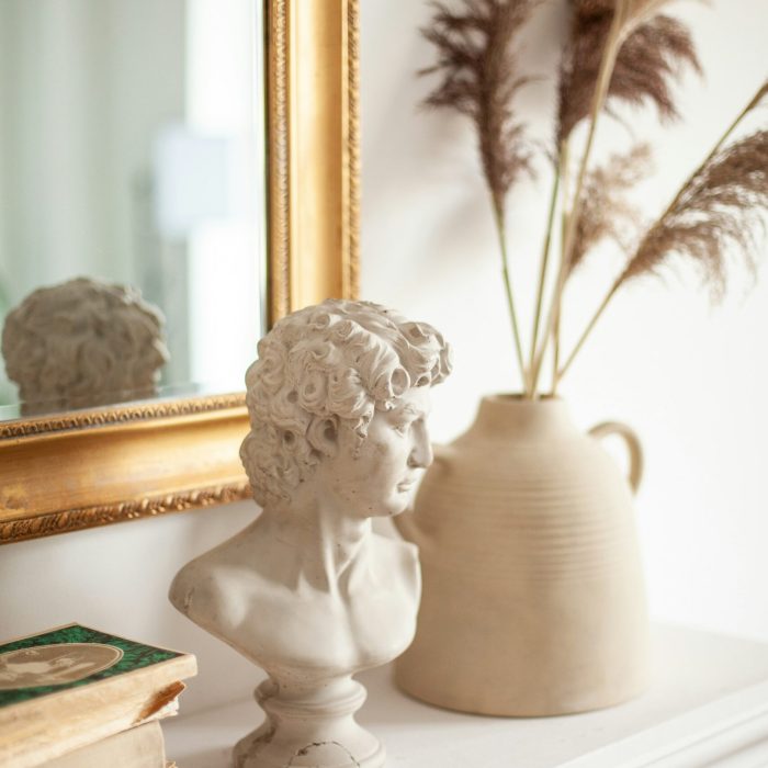 katie-luka-9KPExH1jioM-unsplash